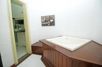 Hotel Solar Do Alto 3*